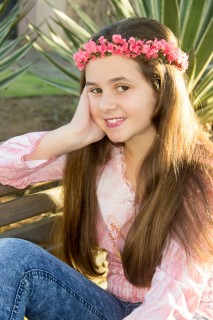 
<a style='margin-left: 5px;' class='btn btn-xs btn-social btn-facebook' href='https://www.facebook.com/sharer/sharer.php?u=https://www.galeramix.com.br/imagem/a20/800-800-90/conteudo/site_galerias/20/duda-8.jpg' rel='popup' data-width='500' data-height='400'><i class='fa fa-facebook'></i>Compartilhar <span class='hidden-xs'>no Facebook</span>
</a> 
<a class='btn btn-default btn-xs' target='_blank' href='imagem/a20/800-800-90/conteudo/site_galerias/20/duda-8.jpg'>
<span class='glyphicon glyphicon-cloud-download'></span> Salvar
</a>
