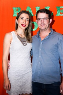 
    <a style='margin-left: 5px;' class='btn btn-xs btn-social btn-facebook' href='https://www.facebook.com/sharer/sharer.php?u=https://www.galeramix.com.br/imagem/a24/800-800-90/conteudo/site_galerias/24/img3086.jpg' rel='popup' data-width='500' data-height='400'><i class='fa fa-facebook'></i>Compartilhar <span class='hidden-xs'>no Facebook</span>
</a> 
<a class='btn btn-default btn-xs' target='_blank' href='imagem/a24/800-800-90/conteudo/site_galerias/24/img3086.jpg'>
    <span class='glyphicon glyphicon-cloud-download'></span> Salvar
</a>
