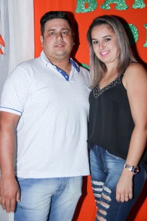 
<a style='margin-left: 5px;' class='btn btn-xs btn-social btn-facebook' href='https://www.facebook.com/sharer/sharer.php?u=https://www.galeramix.com.br/imagem/a24/800-800-90/conteudo/site_galerias/24/img3103.jpg' rel='popup' data-width='500' data-height='400'><i class='fa fa-facebook'></i>Compartilhar <span class='hidden-xs'>no Facebook</span>
</a> 
<a class='btn btn-default btn-xs' target='_blank' href='imagem/a24/800-800-90/conteudo/site_galerias/24/img3103.jpg'>
<span class='glyphicon glyphicon-cloud-download'></span> Salvar
</a>
