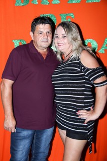 
<a style='margin-left: 5px;' class='btn btn-xs btn-social btn-facebook' href='https://www.facebook.com/sharer/sharer.php?u=https://www.galeramix.com.br/imagem/a24/800-800-90/conteudo/site_galerias/24/img3136.jpg' rel='popup' data-width='500' data-height='400'><i class='fa fa-facebook'></i>Compartilhar <span class='hidden-xs'>no Facebook</span>
</a> 
<a class='btn btn-default btn-xs' target='_blank' href='imagem/a24/800-800-90/conteudo/site_galerias/24/img3136.jpg'>
<span class='glyphicon glyphicon-cloud-download'></span> Salvar
</a>
