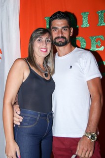 
<a style='margin-left: 5px;' class='btn btn-xs btn-social btn-facebook' href='https://www.facebook.com/sharer/sharer.php?u=https://www.galeramix.com.br/imagem/a24/800-800-90/conteudo/site_galerias/24/img3149.jpg' rel='popup' data-width='500' data-height='400'><i class='fa fa-facebook'></i>Compartilhar <span class='hidden-xs'>no Facebook</span>
</a> 
<a class='btn btn-default btn-xs' target='_blank' href='imagem/a24/800-800-90/conteudo/site_galerias/24/img3149.jpg'>
<span class='glyphicon glyphicon-cloud-download'></span> Salvar
</a>
