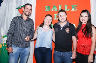 
<a style='margin-left: 5px;' class='btn btn-xs btn-social btn-facebook' href='https://www.facebook.com/sharer/sharer.php?u=https://www.galeramix.com.br/imagem/a24/800-800-90/conteudo/site_galerias/24/img3168.jpg' rel='popup' data-width='500' data-height='400'><i class='fa fa-facebook'></i>Compartilhar <span class='hidden-xs'>no Facebook</span>
</a> 
<a class='btn btn-default btn-xs' target='_blank' href='imagem/a24/800-800-90/conteudo/site_galerias/24/img3168.jpg'>
<span class='glyphicon glyphicon-cloud-download'></span> Salvar
</a>
