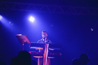 
<a style='margin-left: 5px;' class='btn btn-xs btn-social btn-facebook' href='https://www.facebook.com/sharer/sharer.php?u=https://www.galeramix.com.br/imagem/a24/800-800-90/conteudo/site_galerias/24/img3217.jpg' rel='popup' data-width='500' data-height='400'><i class='fa fa-facebook'></i>Compartilhar <span class='hidden-xs'>no Facebook</span>
</a> 
<a class='btn btn-default btn-xs' target='_blank' href='imagem/a24/800-800-90/conteudo/site_galerias/24/img3217.jpg'>
<span class='glyphicon glyphicon-cloud-download'></span> Salvar
</a>
