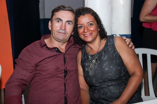 
<a style='margin-left: 5px;' class='btn btn-xs btn-social btn-facebook' href='https://www.facebook.com/sharer/sharer.php?u=https://www.galeramix.com.br/imagem/a24/800-800-90/conteudo/site_galerias/24/img3227.jpg' rel='popup' data-width='500' data-height='400'><i class='fa fa-facebook'></i>Compartilhar <span class='hidden-xs'>no Facebook</span>
</a> 
<a class='btn btn-default btn-xs' target='_blank' href='imagem/a24/800-800-90/conteudo/site_galerias/24/img3227.jpg'>
<span class='glyphicon glyphicon-cloud-download'></span> Salvar
</a>
