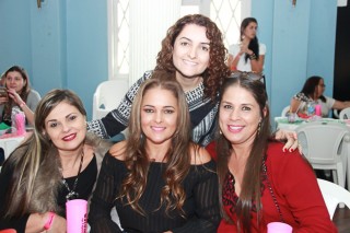 
                    <a style='margin-left: 5px;' class='btn btn-xs btn-social btn-facebook' href='https://www.facebook.com/sharer/sharer.php?u=https://www.galeramix.com.br/imagem/a29/800-800-90/conteudo/site_galerias/29/img4079.jpg' rel='popup' data-width='500' data-height='400'><i class='fa fa-facebook'></i>Compartilhar <span class='hidden-xs'>no Facebook</span>
                </a> 
                <a class='btn btn-default btn-xs' target='_blank' href='imagem/a29/800-800-90/conteudo/site_galerias/29/img4079.jpg'>
                    <span class='glyphicon glyphicon-cloud-download'></span> Salvar
                </a>
                