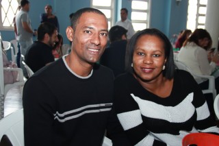 
<a style='margin-left: 5px;' class='btn btn-xs btn-social btn-facebook' href='https://www.facebook.com/sharer/sharer.php?u=https://www.galeramix.com.br/imagem/a29/800-800-90/conteudo/site_galerias/29/img4092.jpg' rel='popup' data-width='500' data-height='400'><i class='fa fa-facebook'></i>Compartilhar <span class='hidden-xs'>no Facebook</span>
</a> 
<a class='btn btn-default btn-xs' target='_blank' href='imagem/a29/800-800-90/conteudo/site_galerias/29/img4092.jpg'>
<span class='glyphicon glyphicon-cloud-download'></span> Salvar
</a>
