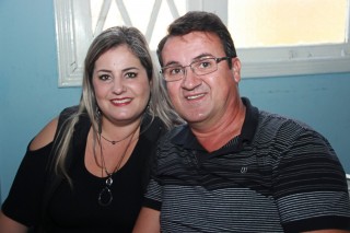 
<a style='margin-left: 5px;' class='btn btn-xs btn-social btn-facebook' href='https://www.facebook.com/sharer/sharer.php?u=https://www.galeramix.com.br/imagem/a29/800-800-90/conteudo/site_galerias/29/img4100.jpg' rel='popup' data-width='500' data-height='400'><i class='fa fa-facebook'></i>Compartilhar <span class='hidden-xs'>no Facebook</span>
</a> 
<a class='btn btn-default btn-xs' target='_blank' href='imagem/a29/800-800-90/conteudo/site_galerias/29/img4100.jpg'>
<span class='glyphicon glyphicon-cloud-download'></span> Salvar
</a>
