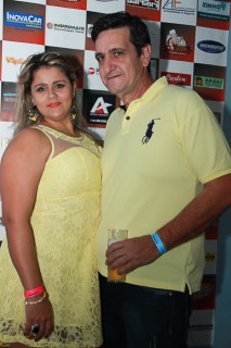 
<a style='margin-left: 5px;' class='btn btn-xs btn-social btn-facebook' href='https://www.facebook.com/sharer/sharer.php?u=https://www.galeramix.com.br/imagem/a29/800-800-90/conteudo/site_galerias/29/img4107.jpg' rel='popup' data-width='500' data-height='400'><i class='fa fa-facebook'></i>Compartilhar <span class='hidden-xs'>no Facebook</span>
</a> 
<a class='btn btn-default btn-xs' target='_blank' href='imagem/a29/800-800-90/conteudo/site_galerias/29/img4107.jpg'>
<span class='glyphicon glyphicon-cloud-download'></span> Salvar
</a>
