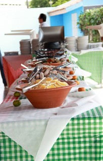 
<a style='margin-left: 5px;' class='btn btn-xs btn-social btn-facebook' href='https://www.facebook.com/sharer/sharer.php?u=https://www.galeramix.com.br/imagem/a29/800-800-90/conteudo/site_galerias/29/img4121.jpg' rel='popup' data-width='500' data-height='400'><i class='fa fa-facebook'></i>Compartilhar <span class='hidden-xs'>no Facebook</span>
</a> 
<a class='btn btn-default btn-xs' target='_blank' href='imagem/a29/800-800-90/conteudo/site_galerias/29/img4121.jpg'>
<span class='glyphicon glyphicon-cloud-download'></span> Salvar
</a>
