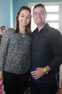 
<a style='margin-left: 5px;' class='btn btn-xs btn-social btn-facebook' href='https://www.facebook.com/sharer/sharer.php?u=https://www.galeramix.com.br/imagem/a29/800-800-90/conteudo/site_galerias/29/img4148.jpg' rel='popup' data-width='500' data-height='400'><i class='fa fa-facebook'></i>Compartilhar <span class='hidden-xs'>no Facebook</span>
</a> 
<a class='btn btn-default btn-xs' target='_blank' href='imagem/a29/800-800-90/conteudo/site_galerias/29/img4148.jpg'>
<span class='glyphicon glyphicon-cloud-download'></span> Salvar
</a>
