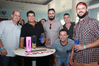 
<a style='margin-left: 5px;' class='btn btn-xs btn-social btn-facebook' href='https://www.facebook.com/sharer/sharer.php?u=https://www.galeramix.com.br/imagem/a29/800-800-90/conteudo/site_galerias/29/img4170.jpg' rel='popup' data-width='500' data-height='400'><i class='fa fa-facebook'></i>Compartilhar <span class='hidden-xs'>no Facebook</span>
</a> 
<a class='btn btn-default btn-xs' target='_blank' href='imagem/a29/800-800-90/conteudo/site_galerias/29/img4170.jpg'>
<span class='glyphicon glyphicon-cloud-download'></span> Salvar
</a>
