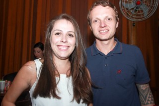 
<a style='margin-left: 5px;' class='btn btn-xs btn-social btn-facebook' href='https://www.facebook.com/sharer/sharer.php?u=https://www.galeramix.com.br/imagem/a3/800-800-90/conteudo/site_galerias/3/petry-galera-mix-mairara-e-maraisa-135.jpg' rel='popup' data-width='500' data-height='400'><i class='fa fa-facebook'></i>Compartilhar <span class='hidden-xs'>no Facebook</span>
</a> 
<a class='btn btn-default btn-xs' target='_blank' href='imagem/a3/800-800-90/conteudo/site_galerias/3/petry-galera-mix-mairara-e-maraisa-135.jpg'>
<span class='glyphicon glyphicon-cloud-download'></span> Salvar
</a>
