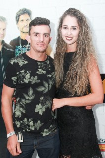 
<a style='margin-left: 5px;' class='btn btn-xs btn-social btn-facebook' href='https://www.facebook.com/sharer/sharer.php?u=https://www.galeramix.com.br/imagem/a3/800-800-90/conteudo/site_galerias/3/petry-galera-mix-mairara-e-maraisa-19.jpg' rel='popup' data-width='500' data-height='400'><i class='fa fa-facebook'></i>Compartilhar <span class='hidden-xs'>no Facebook</span>
</a> 
<a class='btn btn-default btn-xs' target='_blank' href='imagem/a3/800-800-90/conteudo/site_galerias/3/petry-galera-mix-mairara-e-maraisa-19.jpg'>
<span class='glyphicon glyphicon-cloud-download'></span> Salvar
</a>
