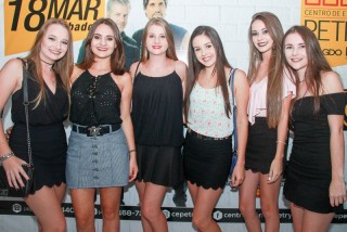 
<a style='margin-left: 5px;' class='btn btn-xs btn-social btn-facebook' href='https://www.facebook.com/sharer/sharer.php?u=https://www.galeramix.com.br/imagem/a3/800-800-90/conteudo/site_galerias/3/petry-galera-mix-mairara-e-maraisa-20.jpg' rel='popup' data-width='500' data-height='400'><i class='fa fa-facebook'></i>Compartilhar <span class='hidden-xs'>no Facebook</span>
</a> 
<a class='btn btn-default btn-xs' target='_blank' href='imagem/a3/800-800-90/conteudo/site_galerias/3/petry-galera-mix-mairara-e-maraisa-20.jpg'>
<span class='glyphicon glyphicon-cloud-download'></span> Salvar
</a>
