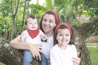 
<a style='margin-left: 5px;' class='btn btn-xs btn-social btn-facebook' href='https://www.facebook.com/sharer/sharer.php?u=https://www.galeramix.com.br/imagem/a30/800-800-90/conteudo/site_galerias/30/img3545.jpg' rel='popup' data-width='500' data-height='400'><i class='fa fa-facebook'></i>Compartilhar <span class='hidden-xs'>no Facebook</span>
</a> 
<a class='btn btn-default btn-xs' target='_blank' href='imagem/a30/800-800-90/conteudo/site_galerias/30/img3545.jpg'>
<span class='glyphicon glyphicon-cloud-download'></span> Salvar
</a>
