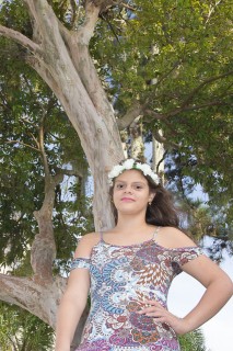 
                        <a style='margin-left: 5px;' class='btn btn-xs btn-social btn-facebook' href='https://www.facebook.com/sharer/sharer.php?u=https://www.galeramix.com.br/imagem/a31/800-800-90/conteudo/site_galerias/31/ensaio-12.jpg' rel='popup' data-width='500' data-height='400'><i class='fa fa-facebook'></i>Compartilhar <span class='hidden-xs'>no Facebook</span>
                    </a> 
                    <a class='btn btn-default btn-xs' target='_blank' href='imagem/a31/800-800-90/conteudo/site_galerias/31/ensaio-12.jpg'>
                        <span class='glyphicon glyphicon-cloud-download'></span> Salvar
                    </a>
                    