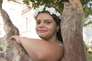 
            <a style='margin-left: 5px;' class='btn btn-xs btn-social btn-facebook' href='https://www.facebook.com/sharer/sharer.php?u=https://www.galeramix.com.br/imagem/a31/800-800-90/conteudo/site_galerias/31/ensaio-15.jpg' rel='popup' data-width='500' data-height='400'><i class='fa fa-facebook'></i>Compartilhar <span class='hidden-xs'>no Facebook</span>
        </a> 
        <a class='btn btn-default btn-xs' target='_blank' href='imagem/a31/800-800-90/conteudo/site_galerias/31/ensaio-15.jpg'>
            <span class='glyphicon glyphicon-cloud-download'></span> Salvar
        </a>
        