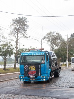 
<a style='margin-left: 5px;' class='btn btn-xs btn-social btn-facebook' href='https://www.facebook.com/sharer/sharer.php?u=https://www.galeramix.com.br/imagem/a33/800-800-90/conteudo/site_galerias/33/caminhoneiro-30.jpg' rel='popup' data-width='500' data-height='400'><i class='fa fa-facebook'></i>Compartilhar <span class='hidden-xs'>no Facebook</span>
</a> 
<a class='btn btn-default btn-xs' target='_blank' href='imagem/a33/800-800-90/conteudo/site_galerias/33/caminhoneiro-30.jpg'>
<span class='glyphicon glyphicon-cloud-download'></span> Salvar
</a>
