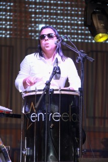 
<a style='margin-left: 5px;' class='btn btn-xs btn-social btn-facebook' href='https://www.facebook.com/sharer/sharer.php?u=https://www.galeramix.com.br/imagem/a35/800-800-90/conteudo/site_galerias/35/feijoada-adec-galera-mix-126.jpg' rel='popup' data-width='500' data-height='400'><i class='fa fa-facebook'></i>Compartilhar <span class='hidden-xs'>no Facebook</span>
</a> 
<a class='btn btn-default btn-xs' target='_blank' href='imagem/a35/800-800-90/conteudo/site_galerias/35/feijoada-adec-galera-mix-126.jpg'>
<span class='glyphicon glyphicon-cloud-download'></span> Salvar
</a>
