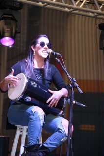 
<a style='margin-left: 5px;' class='btn btn-xs btn-social btn-facebook' href='https://www.facebook.com/sharer/sharer.php?u=https://www.galeramix.com.br/imagem/a35/800-800-90/conteudo/site_galerias/35/feijoada-adec-galera-mix-128.jpg' rel='popup' data-width='500' data-height='400'><i class='fa fa-facebook'></i>Compartilhar <span class='hidden-xs'>no Facebook</span>
</a> 
<a class='btn btn-default btn-xs' target='_blank' href='imagem/a35/800-800-90/conteudo/site_galerias/35/feijoada-adec-galera-mix-128.jpg'>
<span class='glyphicon glyphicon-cloud-download'></span> Salvar
</a>
