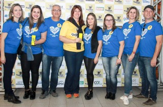 
<a style='margin-left: 5px;' class='btn btn-xs btn-social btn-facebook' href='https://www.facebook.com/sharer/sharer.php?u=https://www.galeramix.com.br/imagem/a35/800-800-90/conteudo/site_galerias/35/feijoada-adec-galera-mix-136.jpg' rel='popup' data-width='500' data-height='400'><i class='fa fa-facebook'></i>Compartilhar <span class='hidden-xs'>no Facebook</span>
</a> 
<a class='btn btn-default btn-xs' target='_blank' href='imagem/a35/800-800-90/conteudo/site_galerias/35/feijoada-adec-galera-mix-136.jpg'>
<span class='glyphicon glyphicon-cloud-download'></span> Salvar
</a>
