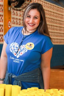 
<a style='margin-left: 5px;' class='btn btn-xs btn-social btn-facebook' href='https://www.facebook.com/sharer/sharer.php?u=https://www.galeramix.com.br/imagem/a35/800-800-90/conteudo/site_galerias/35/feijoada-adec-galera-mix-145.jpg' rel='popup' data-width='500' data-height='400'><i class='fa fa-facebook'></i>Compartilhar <span class='hidden-xs'>no Facebook</span>
</a> 
<a class='btn btn-default btn-xs' target='_blank' href='imagem/a35/800-800-90/conteudo/site_galerias/35/feijoada-adec-galera-mix-145.jpg'>
<span class='glyphicon glyphicon-cloud-download'></span> Salvar
</a>
