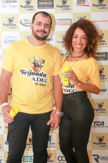 
<a style='margin-left: 5px;' class='btn btn-xs btn-social btn-facebook' href='https://www.facebook.com/sharer/sharer.php?u=https://www.galeramix.com.br/imagem/a35/800-800-90/conteudo/site_galerias/35/feijoada-adec-galera-mix-34.jpg' rel='popup' data-width='500' data-height='400'><i class='fa fa-facebook'></i>Compartilhar <span class='hidden-xs'>no Facebook</span>
</a> 
<a class='btn btn-default btn-xs' target='_blank' href='imagem/a35/800-800-90/conteudo/site_galerias/35/feijoada-adec-galera-mix-34.jpg'>
<span class='glyphicon glyphicon-cloud-download'></span> Salvar
</a>
