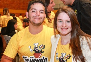 
<a style='margin-left: 5px;' class='btn btn-xs btn-social btn-facebook' href='https://www.facebook.com/sharer/sharer.php?u=https://www.galeramix.com.br/imagem/a35/800-800-90/conteudo/site_galerias/35/feijoada-adec-galera-mix-43.jpg' rel='popup' data-width='500' data-height='400'><i class='fa fa-facebook'></i>Compartilhar <span class='hidden-xs'>no Facebook</span>
</a> 
<a class='btn btn-default btn-xs' target='_blank' href='imagem/a35/800-800-90/conteudo/site_galerias/35/feijoada-adec-galera-mix-43.jpg'>
<span class='glyphicon glyphicon-cloud-download'></span> Salvar
</a>
