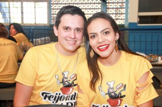 
<a style='margin-left: 5px;' class='btn btn-xs btn-social btn-facebook' href='https://www.facebook.com/sharer/sharer.php?u=https://www.galeramix.com.br/imagem/a35/800-800-90/conteudo/site_galerias/35/feijoada-adec-galera-mix-51.jpg' rel='popup' data-width='500' data-height='400'><i class='fa fa-facebook'></i>Compartilhar <span class='hidden-xs'>no Facebook</span>
</a> 
<a class='btn btn-default btn-xs' target='_blank' href='imagem/a35/800-800-90/conteudo/site_galerias/35/feijoada-adec-galera-mix-51.jpg'>
<span class='glyphicon glyphicon-cloud-download'></span> Salvar
</a>
