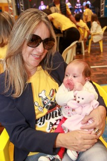 
<a style='margin-left: 5px;' class='btn btn-xs btn-social btn-facebook' href='https://www.facebook.com/sharer/sharer.php?u=https://www.galeramix.com.br/imagem/a35/800-800-90/conteudo/site_galerias/35/feijoada-adec-galera-mix-79.jpg' rel='popup' data-width='500' data-height='400'><i class='fa fa-facebook'></i>Compartilhar <span class='hidden-xs'>no Facebook</span>
</a> 
<a class='btn btn-default btn-xs' target='_blank' href='imagem/a35/800-800-90/conteudo/site_galerias/35/feijoada-adec-galera-mix-79.jpg'>
<span class='glyphicon glyphicon-cloud-download'></span> Salvar
</a>
