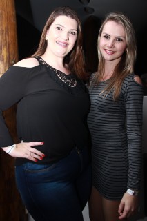 
                    <a style='margin-left: 5px;' class='btn btn-xs btn-social btn-facebook' href='https://www.facebook.com/sharer/sharer.php?u=https://www.galeramix.com.br/imagem/a37/800-800-90/conteudo/site_galerias/37/daniel-centro-eventos-petry-galera-mix-27-07-2017102.jpg' rel='popup' data-width='500' data-height='400'><i class='fa fa-facebook'></i>Compartilhar <span class='hidden-xs'>no Facebook</span>
                </a> 
                <a class='btn btn-default btn-xs' target='_blank' href='imagem/a37/800-800-90/conteudo/site_galerias/37/daniel-centro-eventos-petry-galera-mix-27-07-2017102.jpg'>
                    <span class='glyphicon glyphicon-cloud-download'></span> Salvar
                </a>
                