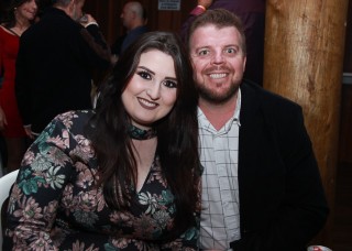 
<a style='margin-left: 5px;' class='btn btn-xs btn-social btn-facebook' href='https://www.facebook.com/sharer/sharer.php?u=https://www.galeramix.com.br/imagem/a37/800-800-90/conteudo/site_galerias/37/daniel-centro-eventos-petry-galera-mix-27-07-201789.jpg' rel='popup' data-width='500' data-height='400'><i class='fa fa-facebook'></i>Compartilhar <span class='hidden-xs'>no Facebook</span>
</a> 
<a class='btn btn-default btn-xs' target='_blank' href='imagem/a37/800-800-90/conteudo/site_galerias/37/daniel-centro-eventos-petry-galera-mix-27-07-201789.jpg'>
<span class='glyphicon glyphicon-cloud-download'></span> Salvar
</a>
