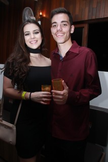 
<a style='margin-left: 5px;' class='btn btn-xs btn-social btn-facebook' href='https://www.facebook.com/sharer/sharer.php?u=https://www.galeramix.com.br/imagem/a39/800-800-90/conteudo/site_galerias/39/raca-negra-petry-galera-mix-59.jpg' rel='popup' data-width='500' data-height='400'><i class='fa fa-facebook'></i>Compartilhar <span class='hidden-xs'>no Facebook</span>
</a> 
<a class='btn btn-default btn-xs' target='_blank' href='imagem/a39/800-800-90/conteudo/site_galerias/39/raca-negra-petry-galera-mix-59.jpg'>
<span class='glyphicon glyphicon-cloud-download'></span> Salvar
</a>
