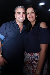 
<a style='margin-left: 5px;' class='btn btn-xs btn-social btn-facebook' href='https://www.facebook.com/sharer/sharer.php?u=https://www.galeramix.com.br/imagem/a39/800-800-90/conteudo/site_galerias/39/raca-negra-petry-galera-mix-95.jpg' rel='popup' data-width='500' data-height='400'><i class='fa fa-facebook'></i>Compartilhar <span class='hidden-xs'>no Facebook</span>
</a> 
<a class='btn btn-default btn-xs' target='_blank' href='imagem/a39/800-800-90/conteudo/site_galerias/39/raca-negra-petry-galera-mix-95.jpg'>
<span class='glyphicon glyphicon-cloud-download'></span> Salvar
</a>
