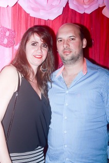 
<a style='margin-left: 5px;' class='btn btn-xs btn-social btn-facebook' href='https://www.facebook.com/sharer/sharer.php?u=https://www.galeramix.com.br/imagem/a41/800-800-90/conteudo/site_galerias/41/baile-das-rosa-ctg-fogao-de-lenha-galera-mix-17.jpg' rel='popup' data-width='500' data-height='400'><i class='fa fa-facebook'></i>Compartilhar <span class='hidden-xs'>no Facebook</span>
</a> 
<a class='btn btn-default btn-xs' target='_blank' href='imagem/a41/800-800-90/conteudo/site_galerias/41/baile-das-rosa-ctg-fogao-de-lenha-galera-mix-17.jpg'>
<span class='glyphicon glyphicon-cloud-download'></span> Salvar
</a>
