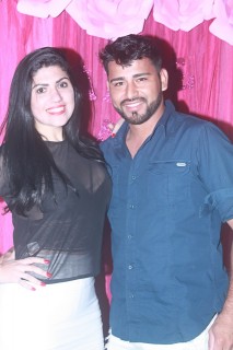 
<a style='margin-left: 5px;' class='btn btn-xs btn-social btn-facebook' href='https://www.facebook.com/sharer/sharer.php?u=https://www.galeramix.com.br/imagem/a41/800-800-90/conteudo/site_galerias/41/baile-das-rosa-ctg-fogao-de-lenha-galera-mix-31.jpg' rel='popup' data-width='500' data-height='400'><i class='fa fa-facebook'></i>Compartilhar <span class='hidden-xs'>no Facebook</span>
</a> 
<a class='btn btn-default btn-xs' target='_blank' href='imagem/a41/800-800-90/conteudo/site_galerias/41/baile-das-rosa-ctg-fogao-de-lenha-galera-mix-31.jpg'>
<span class='glyphicon glyphicon-cloud-download'></span> Salvar
</a>
