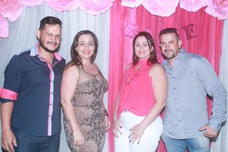 
<a style='margin-left: 5px;' class='btn btn-xs btn-social btn-facebook' href='https://www.facebook.com/sharer/sharer.php?u=https://www.galeramix.com.br/imagem/a41/800-800-90/conteudo/site_galerias/41/baile-das-rosa-ctg-fogao-de-lenha-galera-mix-33.jpg' rel='popup' data-width='500' data-height='400'><i class='fa fa-facebook'></i>Compartilhar <span class='hidden-xs'>no Facebook</span>
</a> 
<a class='btn btn-default btn-xs' target='_blank' href='imagem/a41/800-800-90/conteudo/site_galerias/41/baile-das-rosa-ctg-fogao-de-lenha-galera-mix-33.jpg'>
<span class='glyphicon glyphicon-cloud-download'></span> Salvar
</a>
