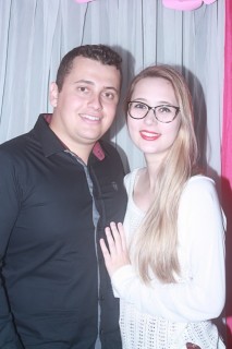 
<a style='margin-left: 5px;' class='btn btn-xs btn-social btn-facebook' href='https://www.facebook.com/sharer/sharer.php?u=https://www.galeramix.com.br/imagem/a41/800-800-90/conteudo/site_galerias/41/baile-das-rosa-ctg-fogao-de-lenha-galera-mix-60.jpg' rel='popup' data-width='500' data-height='400'><i class='fa fa-facebook'></i>Compartilhar <span class='hidden-xs'>no Facebook</span>
</a> 
<a class='btn btn-default btn-xs' target='_blank' href='imagem/a41/800-800-90/conteudo/site_galerias/41/baile-das-rosa-ctg-fogao-de-lenha-galera-mix-60.jpg'>
<span class='glyphicon glyphicon-cloud-download'></span> Salvar
</a>
