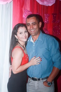 
<a style='margin-left: 5px;' class='btn btn-xs btn-social btn-facebook' href='https://www.facebook.com/sharer/sharer.php?u=https://www.galeramix.com.br/imagem/a41/800-800-90/conteudo/site_galerias/41/baile-das-rosa-ctg-fogao-de-lenha-galera-mix-87.jpg' rel='popup' data-width='500' data-height='400'><i class='fa fa-facebook'></i>Compartilhar <span class='hidden-xs'>no Facebook</span>
</a> 
<a class='btn btn-default btn-xs' target='_blank' href='imagem/a41/800-800-90/conteudo/site_galerias/41/baile-das-rosa-ctg-fogao-de-lenha-galera-mix-87.jpg'>
<span class='glyphicon glyphicon-cloud-download'></span> Salvar
</a>
