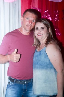 
<a style='margin-left: 5px;' class='btn btn-xs btn-social btn-facebook' href='https://www.facebook.com/sharer/sharer.php?u=https://www.galeramix.com.br/imagem/a41/800-800-90/conteudo/site_galerias/41/baile-das-rosa-ctg-fogao-de-lenha-galera-mix-98.jpg' rel='popup' data-width='500' data-height='400'><i class='fa fa-facebook'></i>Compartilhar <span class='hidden-xs'>no Facebook</span>
</a> 
<a class='btn btn-default btn-xs' target='_blank' href='imagem/a41/800-800-90/conteudo/site_galerias/41/baile-das-rosa-ctg-fogao-de-lenha-galera-mix-98.jpg'>
<span class='glyphicon glyphicon-cloud-download'></span> Salvar
</a>
