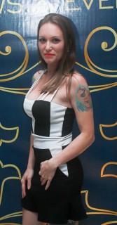 
                    <a style='margin-left: 5px;' class='btn btn-xs btn-social btn-facebook' href='https://www.facebook.com/sharer/sharer.php?u=https://www.galeramix.com.br/imagem/a45/800-800-90/conteudo/site_galerias/45/live-eventos-galera-mix-102.jpg' rel='popup' data-width='500' data-height='400'><i class='fa fa-facebook'></i>Compartilhar <span class='hidden-xs'>no Facebook</span>
                </a> 
                <a class='btn btn-default btn-xs' target='_blank' href='imagem/a45/800-800-90/conteudo/site_galerias/45/live-eventos-galera-mix-102.jpg'>
                    <span class='glyphicon glyphicon-cloud-download'></span> Salvar
                </a>
                