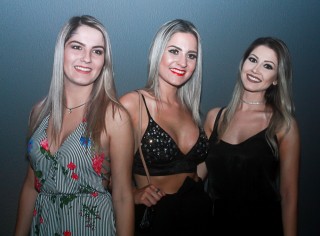 
<a style='margin-left: 5px;' class='btn btn-xs btn-social btn-facebook' href='https://www.facebook.com/sharer/sharer.php?u=https://www.galeramix.com.br/imagem/a45/800-800-90/conteudo/site_galerias/45/live-eventos-galera-mix-16.jpg' rel='popup' data-width='500' data-height='400'><i class='fa fa-facebook'></i>Compartilhar <span class='hidden-xs'>no Facebook</span>
</a> 
<a class='btn btn-default btn-xs' target='_blank' href='imagem/a45/800-800-90/conteudo/site_galerias/45/live-eventos-galera-mix-16.jpg'>
<span class='glyphicon glyphicon-cloud-download'></span> Salvar
</a>
