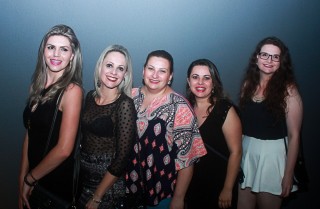 
<a style='margin-left: 5px;' class='btn btn-xs btn-social btn-facebook' href='https://www.facebook.com/sharer/sharer.php?u=https://www.galeramix.com.br/imagem/a45/800-800-90/conteudo/site_galerias/45/live-eventos-galera-mix-17.jpg' rel='popup' data-width='500' data-height='400'><i class='fa fa-facebook'></i>Compartilhar <span class='hidden-xs'>no Facebook</span>
</a> 
<a class='btn btn-default btn-xs' target='_blank' href='imagem/a45/800-800-90/conteudo/site_galerias/45/live-eventos-galera-mix-17.jpg'>
<span class='glyphicon glyphicon-cloud-download'></span> Salvar
</a>
