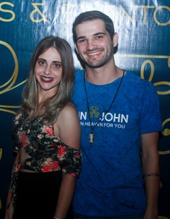 
<a style='margin-left: 5px;' class='btn btn-xs btn-social btn-facebook' href='https://www.facebook.com/sharer/sharer.php?u=https://www.galeramix.com.br/imagem/a45/800-800-90/conteudo/site_galerias/45/live-eventos-galera-mix-42.jpg' rel='popup' data-width='500' data-height='400'><i class='fa fa-facebook'></i>Compartilhar <span class='hidden-xs'>no Facebook</span>
</a> 
<a class='btn btn-default btn-xs' target='_blank' href='imagem/a45/800-800-90/conteudo/site_galerias/45/live-eventos-galera-mix-42.jpg'>
<span class='glyphicon glyphicon-cloud-download'></span> Salvar
</a>
