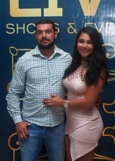 
<a style='margin-left: 5px;' class='btn btn-xs btn-social btn-facebook' href='https://www.facebook.com/sharer/sharer.php?u=https://www.galeramix.com.br/imagem/a45/800-800-90/conteudo/site_galerias/45/live-eventos-galera-mix-44.jpg' rel='popup' data-width='500' data-height='400'><i class='fa fa-facebook'></i>Compartilhar <span class='hidden-xs'>no Facebook</span>
</a> 
<a class='btn btn-default btn-xs' target='_blank' href='imagem/a45/800-800-90/conteudo/site_galerias/45/live-eventos-galera-mix-44.jpg'>
<span class='glyphicon glyphicon-cloud-download'></span> Salvar
</a>
