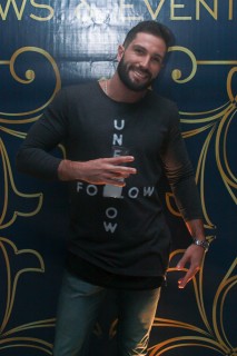 
<a style='margin-left: 5px;' class='btn btn-xs btn-social btn-facebook' href='https://www.facebook.com/sharer/sharer.php?u=https://www.galeramix.com.br/imagem/a45/800-800-90/conteudo/site_galerias/45/live-eventos-galera-mix-64.jpg' rel='popup' data-width='500' data-height='400'><i class='fa fa-facebook'></i>Compartilhar <span class='hidden-xs'>no Facebook</span>
</a> 
<a class='btn btn-default btn-xs' target='_blank' href='imagem/a45/800-800-90/conteudo/site_galerias/45/live-eventos-galera-mix-64.jpg'>
<span class='glyphicon glyphicon-cloud-download'></span> Salvar
</a>
