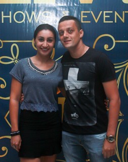 
<a style='margin-left: 5px;' class='btn btn-xs btn-social btn-facebook' href='https://www.facebook.com/sharer/sharer.php?u=https://www.galeramix.com.br/imagem/a45/800-800-90/conteudo/site_galerias/45/live-eventos-galera-mix-68.jpg' rel='popup' data-width='500' data-height='400'><i class='fa fa-facebook'></i>Compartilhar <span class='hidden-xs'>no Facebook</span>
</a> 
<a class='btn btn-default btn-xs' target='_blank' href='imagem/a45/800-800-90/conteudo/site_galerias/45/live-eventos-galera-mix-68.jpg'>
<span class='glyphicon glyphicon-cloud-download'></span> Salvar
</a>
