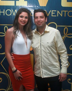 
<a style='margin-left: 5px;' class='btn btn-xs btn-social btn-facebook' href='https://www.facebook.com/sharer/sharer.php?u=https://www.galeramix.com.br/imagem/a45/800-800-90/conteudo/site_galerias/45/live-eventos-galera-mix-73.jpg' rel='popup' data-width='500' data-height='400'><i class='fa fa-facebook'></i>Compartilhar <span class='hidden-xs'>no Facebook</span>
</a> 
<a class='btn btn-default btn-xs' target='_blank' href='imagem/a45/800-800-90/conteudo/site_galerias/45/live-eventos-galera-mix-73.jpg'>
<span class='glyphicon glyphicon-cloud-download'></span> Salvar
</a>
