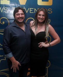 
<a style='margin-left: 5px;' class='btn btn-xs btn-social btn-facebook' href='https://www.facebook.com/sharer/sharer.php?u=https://www.galeramix.com.br/imagem/a45/800-800-90/conteudo/site_galerias/45/live-eventos-galera-mix-79.jpg' rel='popup' data-width='500' data-height='400'><i class='fa fa-facebook'></i>Compartilhar <span class='hidden-xs'>no Facebook</span>
</a> 
<a class='btn btn-default btn-xs' target='_blank' href='imagem/a45/800-800-90/conteudo/site_galerias/45/live-eventos-galera-mix-79.jpg'>
<span class='glyphicon glyphicon-cloud-download'></span> Salvar
</a>
