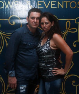 
<a style='margin-left: 5px;' class='btn btn-xs btn-social btn-facebook' href='https://www.facebook.com/sharer/sharer.php?u=https://www.galeramix.com.br/imagem/a45/800-800-90/conteudo/site_galerias/45/live-eventos-galera-mix-90.jpg' rel='popup' data-width='500' data-height='400'><i class='fa fa-facebook'></i>Compartilhar <span class='hidden-xs'>no Facebook</span>
</a> 
<a class='btn btn-default btn-xs' target='_blank' href='imagem/a45/800-800-90/conteudo/site_galerias/45/live-eventos-galera-mix-90.jpg'>
<span class='glyphicon glyphicon-cloud-download'></span> Salvar
</a>
